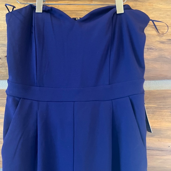 Express Sweetheart Strapless Jumpsuit - Picture 6 of 6